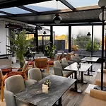 Hotel Business Airport