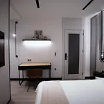 Hotel Business Airport *
