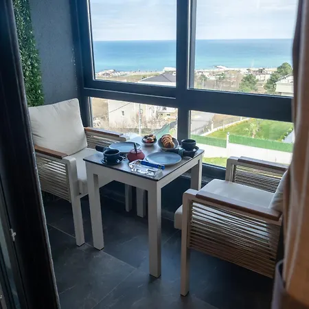 Business Airport Hotel *