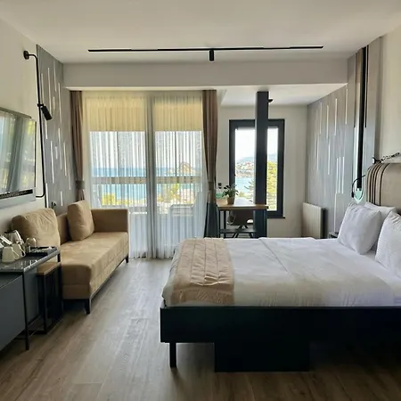 Business Airport Hotel *